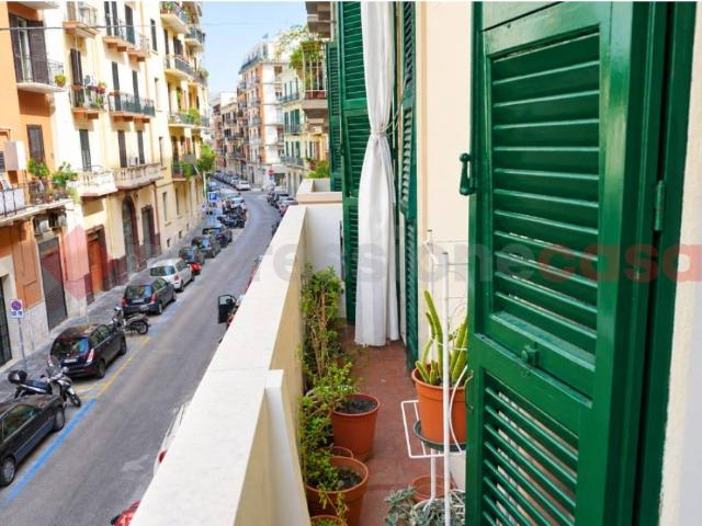Appartamento in vendita a Madonnella, Bari