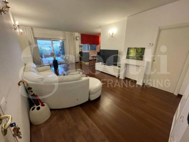 Appartamento in vendita a Puglia, Bari