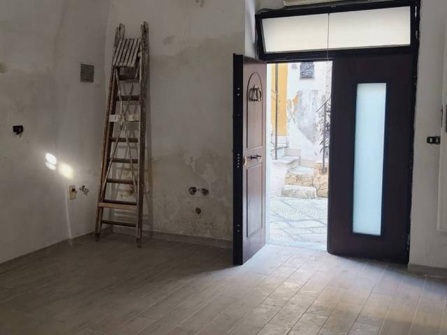 Appartamento in vendita a Municipio 4, Puglia