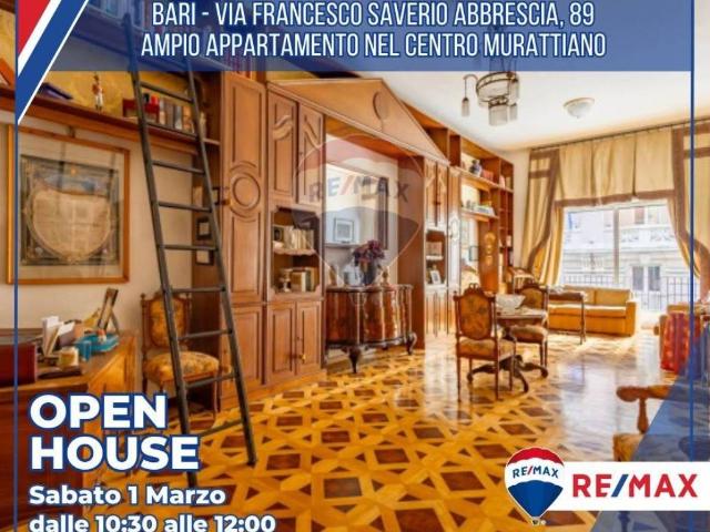 Appartamento in vendita a Quartiere Umbertino, Bari