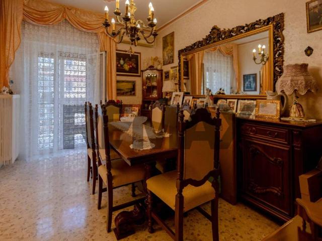 Appartamento in vendita a Municipio 2, Puglia