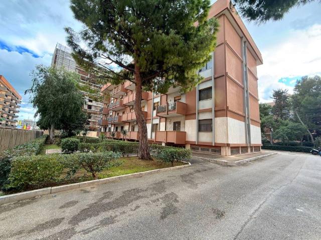 Appartamento in vendita a Municipio 1, Puglia