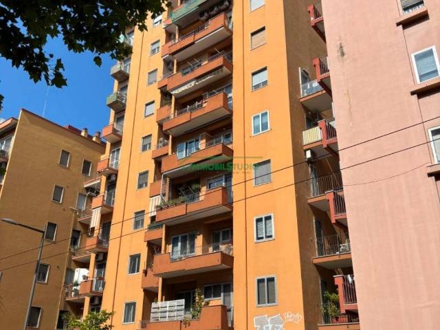Appartamento in vendita a Municipio 2, Puglia