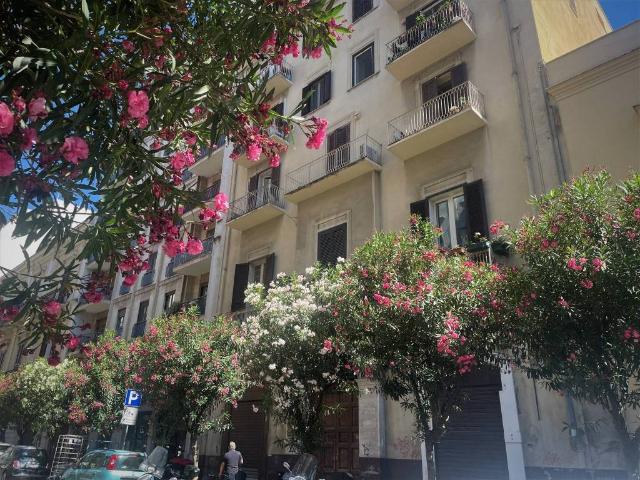 Appartamento in vendita a Municipio 1, Puglia