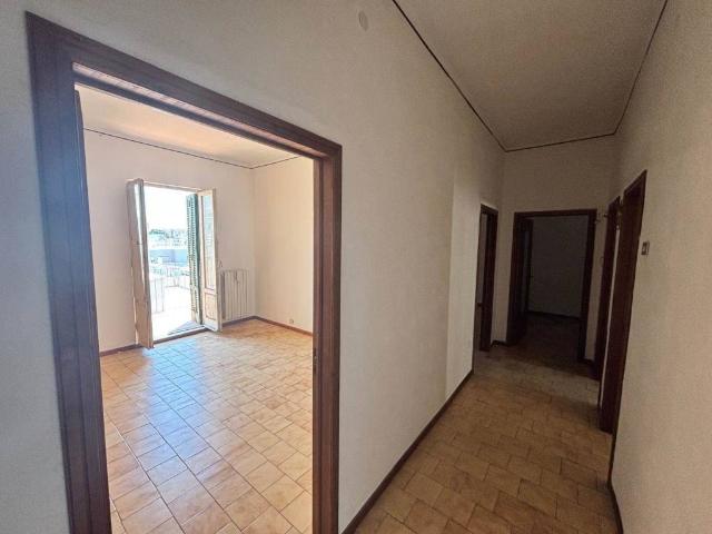 Appartamento in vendita a Municipio 2, Puglia