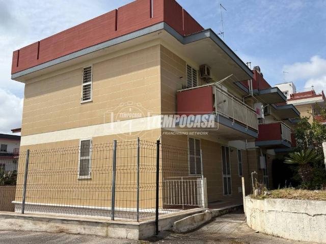 Appartamento in vendita a Municipio 4, Puglia