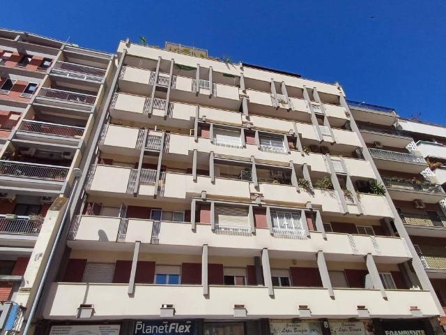 Appartamento in vendita a Municipio 2, Puglia