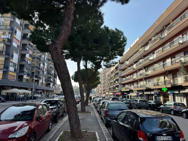 Appartamento in vendita a Municipio 2, Puglia