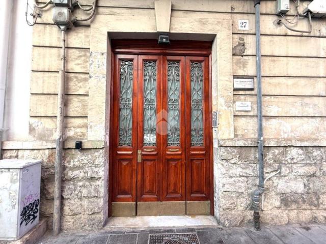 Appartamento in vendita a Madonnella, Bari