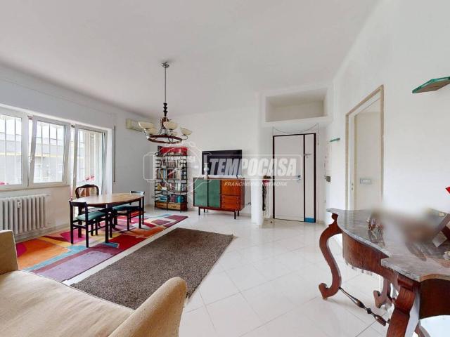 Appartamento in vendita a Puglia, Bari