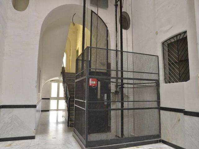 Appartamento in vendita a Municipio 1, Puglia