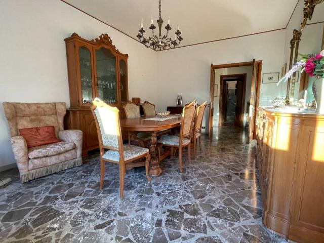 Appartamento in vendita a Municipio 2, Puglia