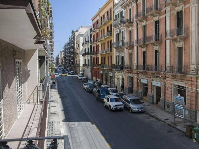 Appartamento in vendita a Municipio 1, Puglia