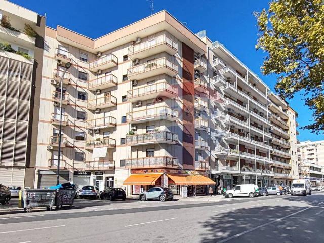 Appartamento in vendita a Puglia, Bari