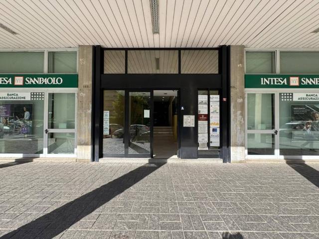 Appartamento in vendita a Municipio 2, Puglia