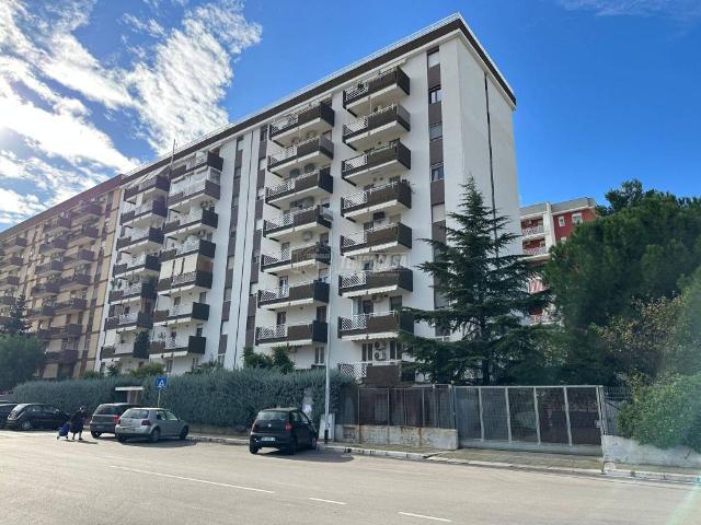 Appartamento in vendita a Loseto, Bari