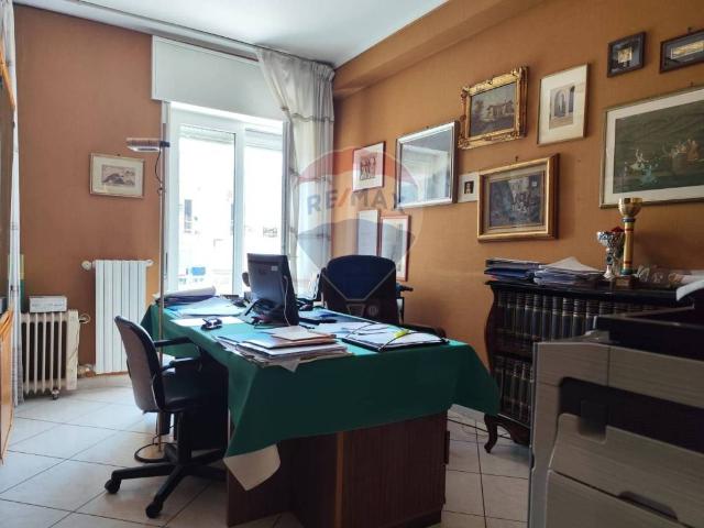 Appartamento in vendita a Madonnella, Bari