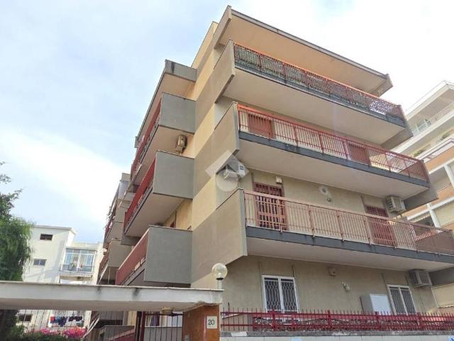 Appartamento in vendita a Municipio 2, Puglia