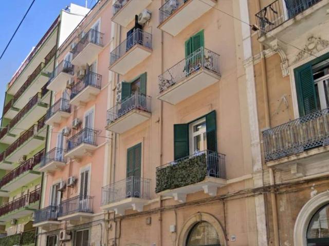Appartamento in vendita a Municipio 1, Puglia