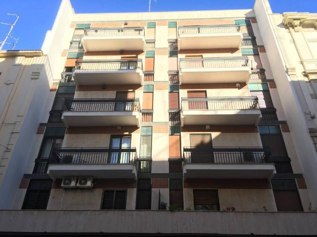 Appartamento in vendita a Madonnella, Bari