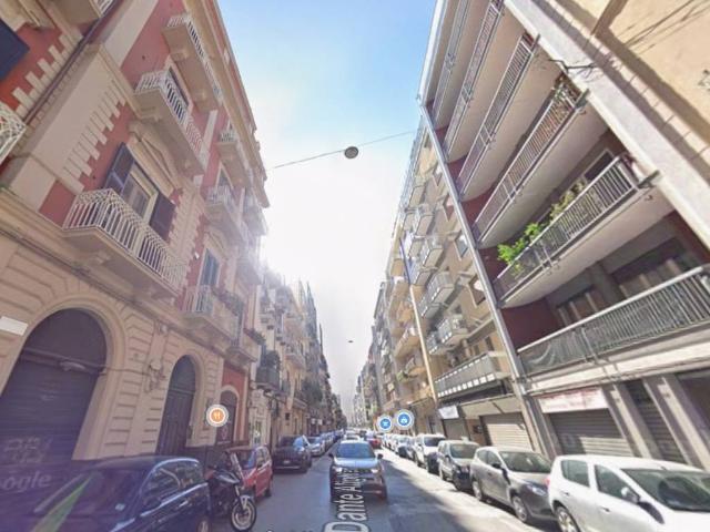 Appartamento in vendita a Municipio 1, Puglia