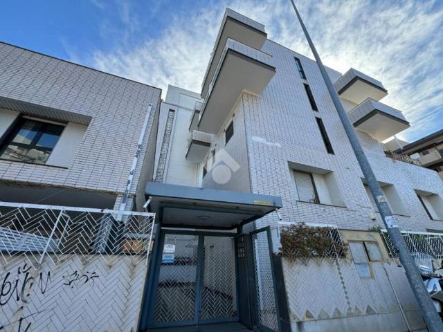 Appartamento in vendita a Puglia, Bari