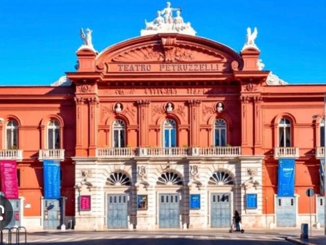 Appartamento in vendita a Municipio 1, Puglia