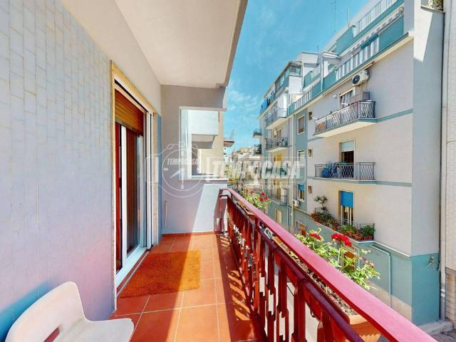 Appartamento in vendita a Carrassi, Bari