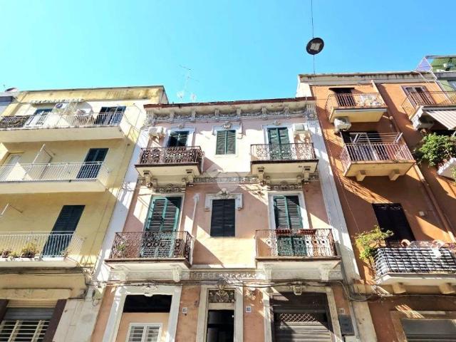 Appartamento in vendita a Municipio 2, Puglia