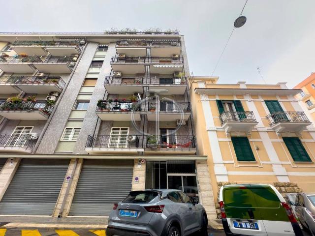 Appartamento in vendita a Municipio 1, Puglia
