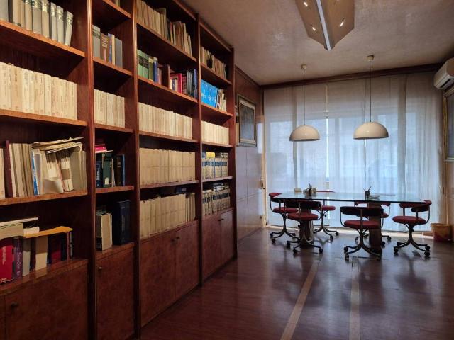Appartamento in vendita a Municipio 1, Puglia