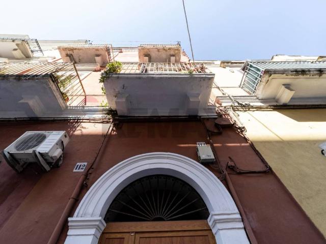 Appartamento in vendita a Municipio 1, Puglia