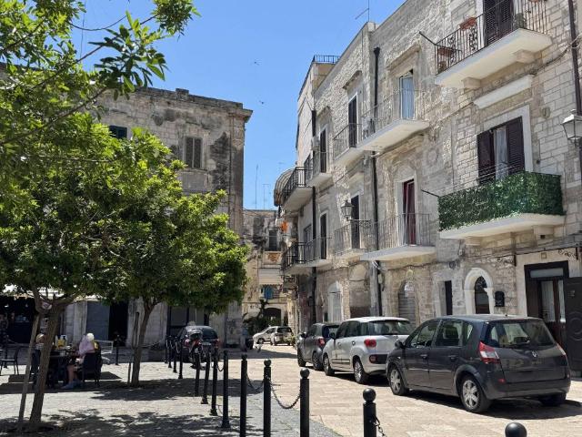 Appartamento in vendita a Municipio 1, Puglia