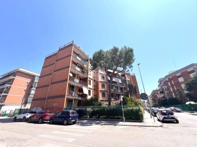 Appartamento in vendita a Municipio 2, Puglia