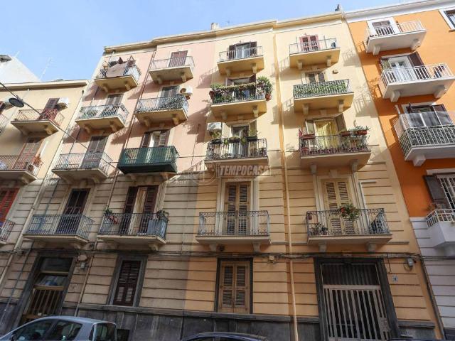 Appartamento in vendita a Madonnella, Bari