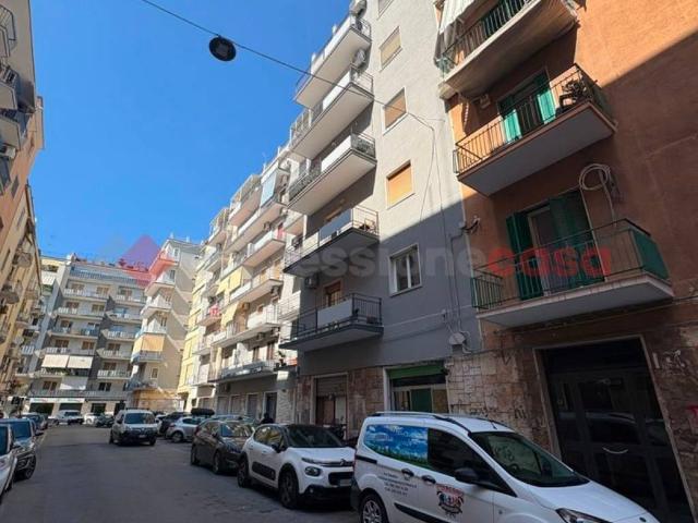 Appartamento in vendita a Municipio 2, Puglia