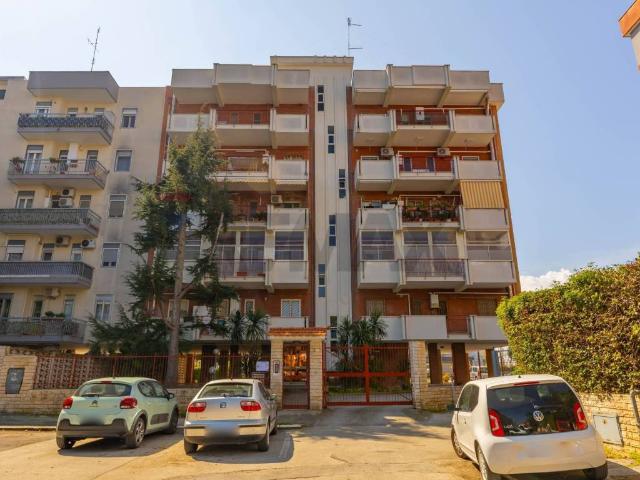 Appartamento in vendita a Municipio 1, Puglia