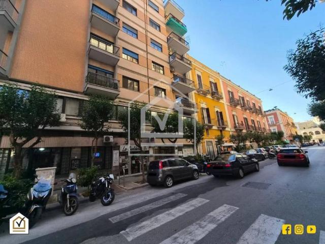 Appartamento in vendita a Municipio 1, Puglia