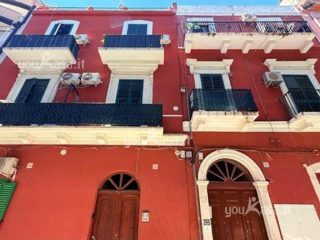 Appartamento in vendita a Municipio 1, Puglia