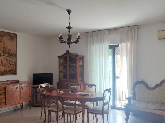 Appartamento in vendita a Ceglie del Campo, Bari