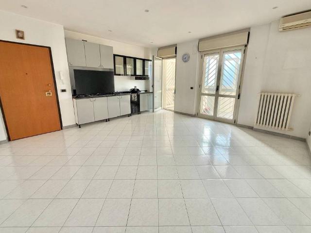 Appartamento in vendita a Municipio 4, Puglia