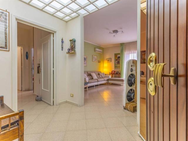 Appartamento in vendita a Puglia, Bari