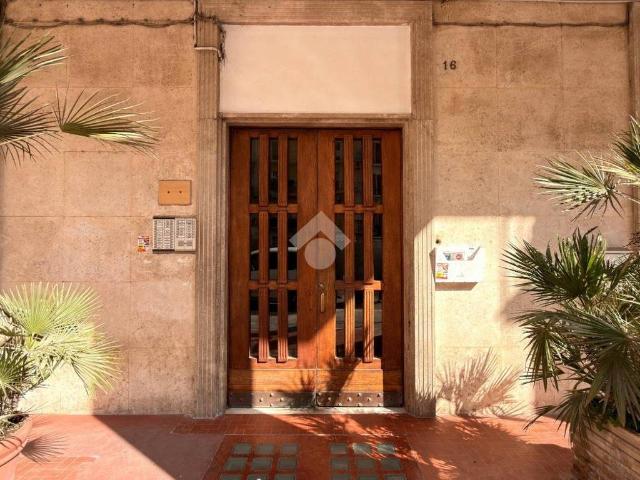 Appartamento in vendita a Municipio 1, Puglia