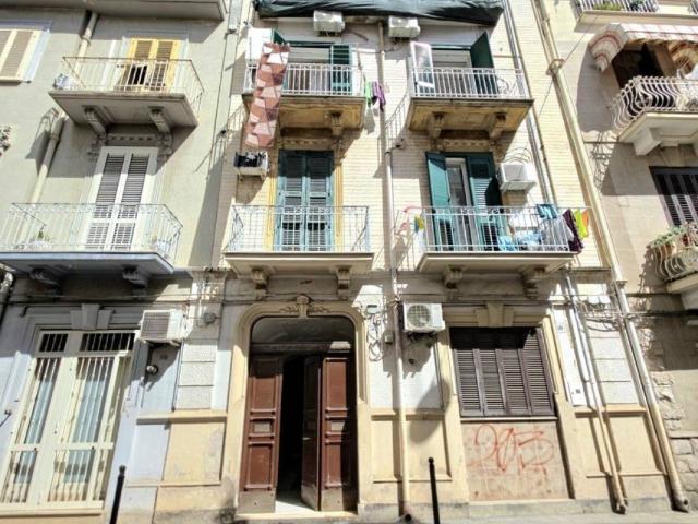 Appartamento in vendita a Municipio 2, Puglia