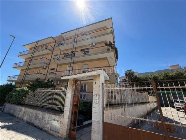 Appartamento in vendita a Municipio 4, Puglia
