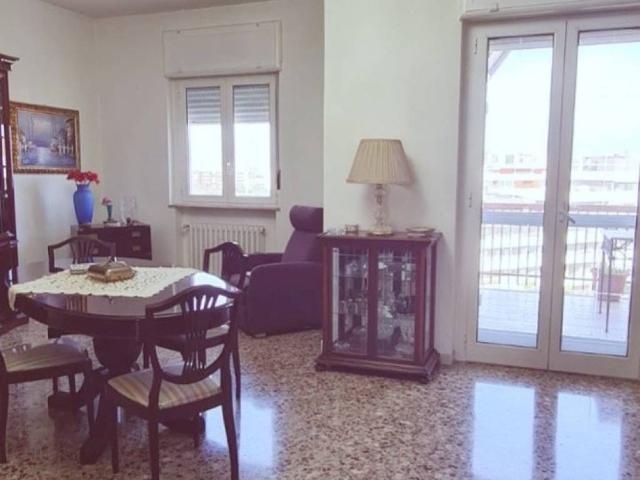 Appartamento in vendita a Municipio 2, Puglia