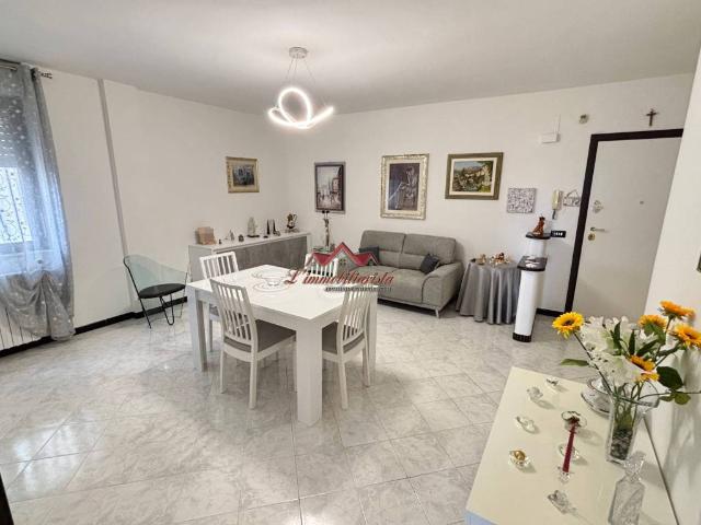 Appartamento in vendita a Municipio 4, Puglia