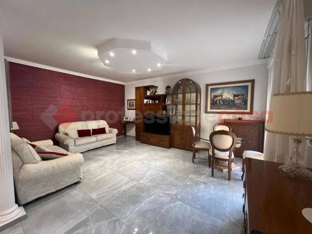 Appartamento in vendita a San Girolamo, Puglia