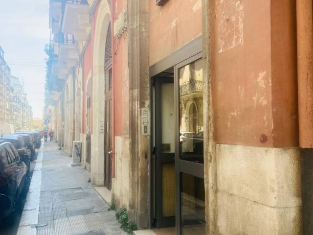 Appartamento in vendita a Municipio 1, Puglia