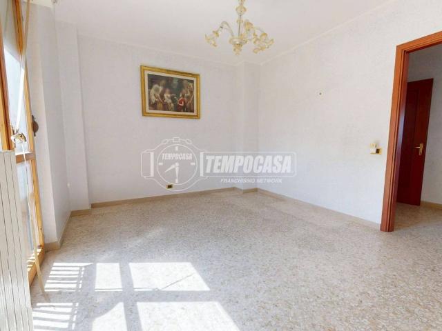 Appartamento in vendita a Municipio 4, Puglia